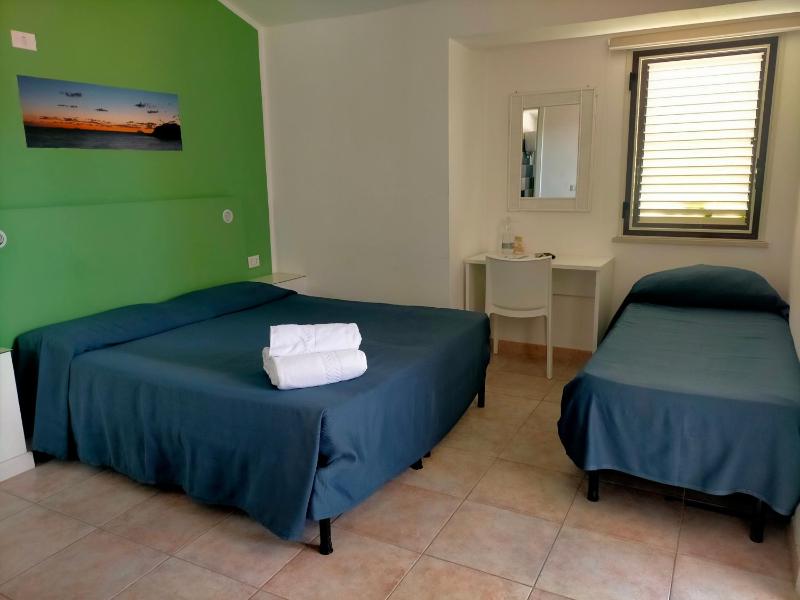 Triple Room image 1