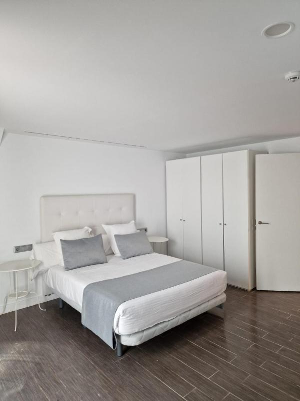 Duplex Room image 1