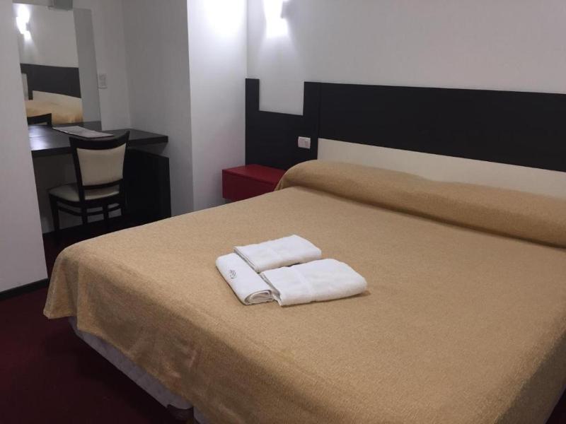 Quadruple Room image 1