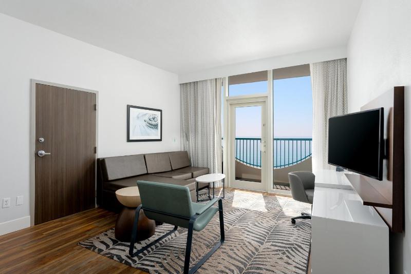 Holiday Inn Express Pensacola Beach By IHG - image 7