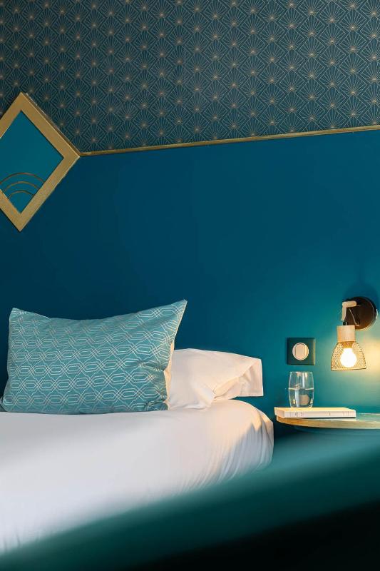 Family triple room image 4