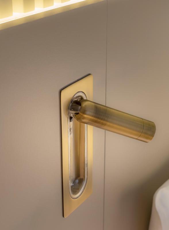 Superior Twin Room image 2
