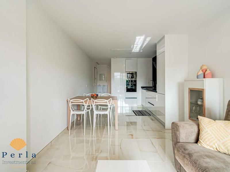 Beautiful 2 bedroom apartment in Orihuela Costa - image 6