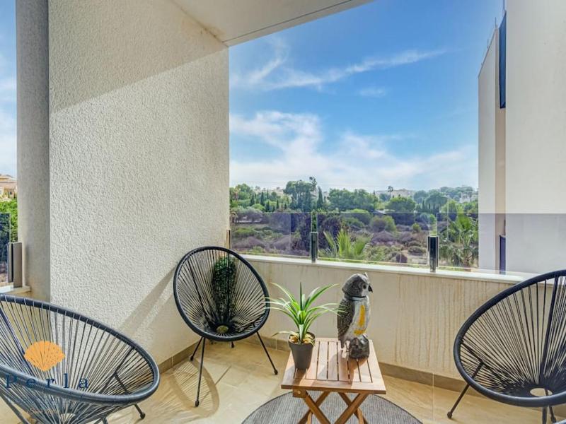 Beautiful 2 bedroom apartment in Orihuela Costa - image 14