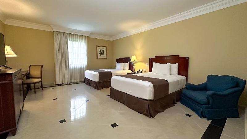 Hotel El Prado - image 18