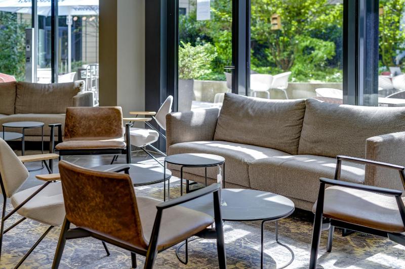 Suite Novotel Muenchen Parkstadt Schwabing - image 2
