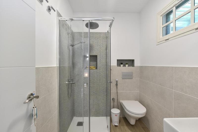 Cozy Bungalow Playa Flor Maspalomas by VillaGranCanaria - image 9