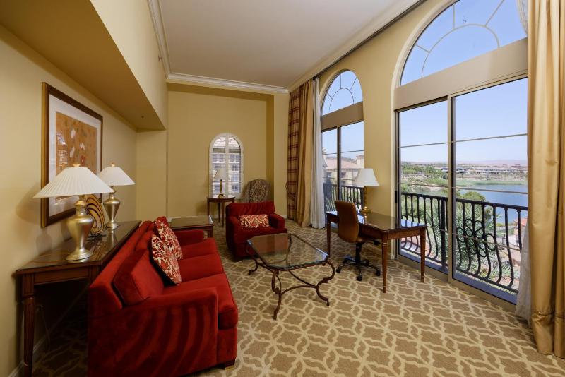 King Suite image 3