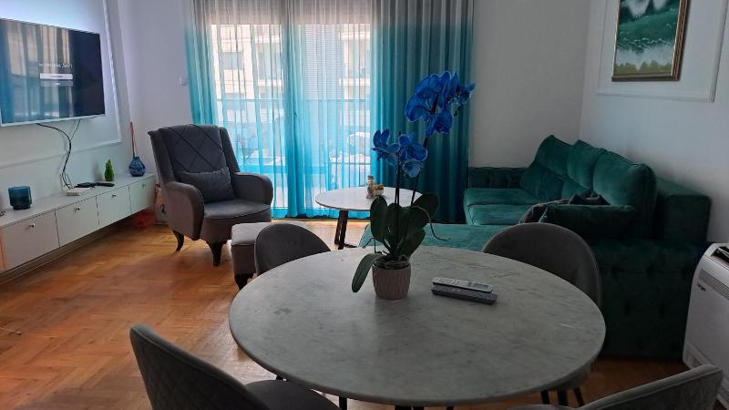 Plava orhideja apartman - image 11