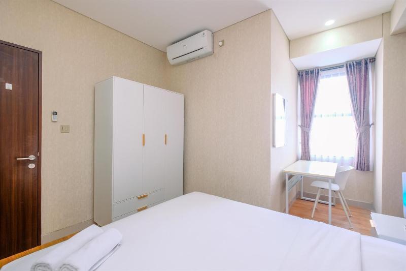 Best Deal and Comfortable 2BR Transpark Cibubur Apartment near Mall By Travelio - image 6