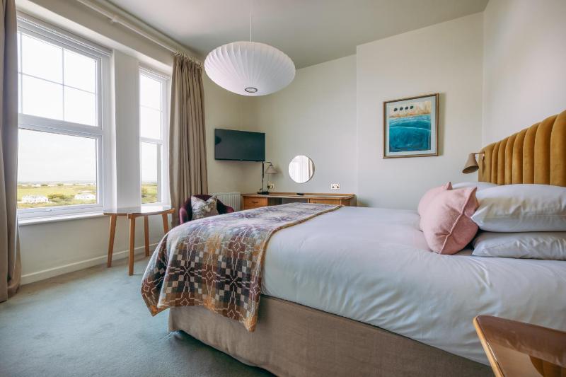 Inland Double Room image 1