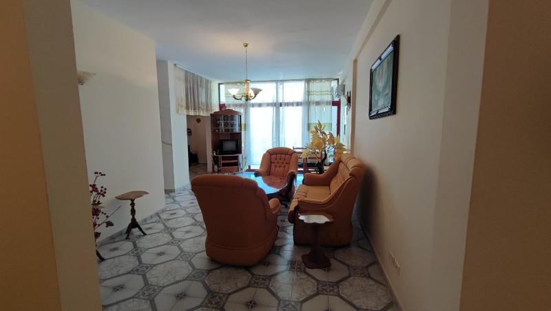 Apartament - image 5