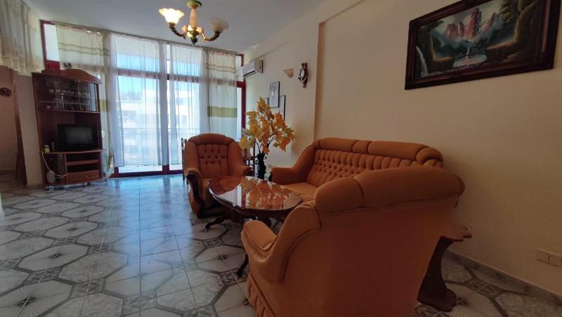 Apartament - image 3