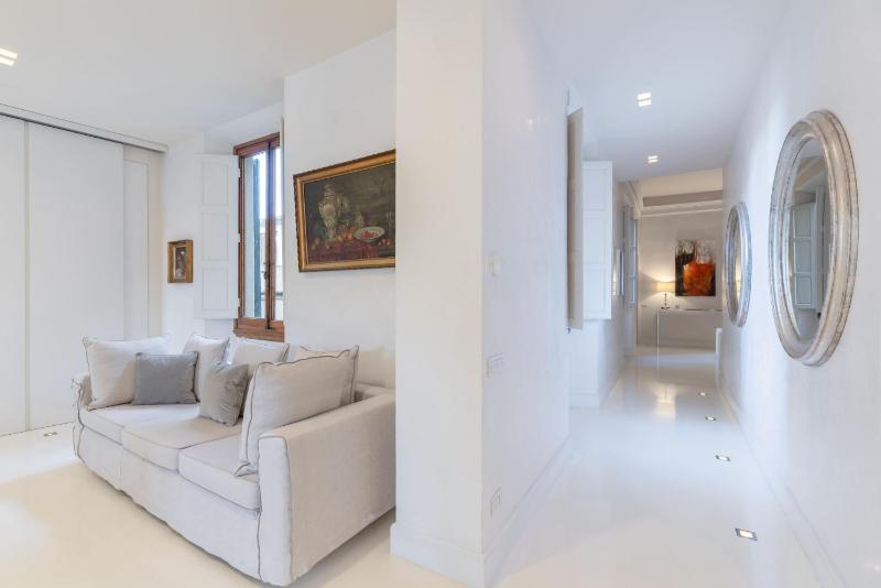 Luxury Apartment with big terrace in Florence - image 6