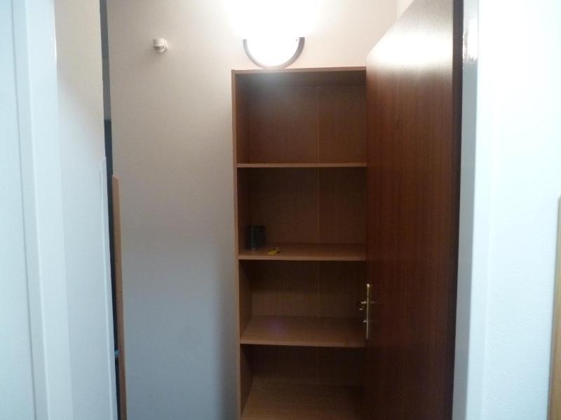 Classic Quadruple Room image 3