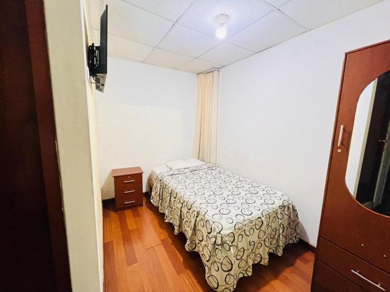 Hostal Orosheam - image 14