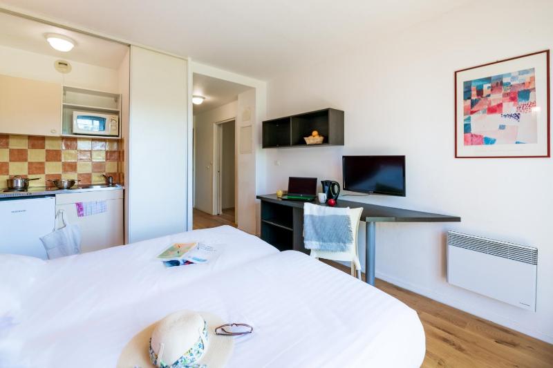 One-Bedroom Apartment (4 Adults) image 4