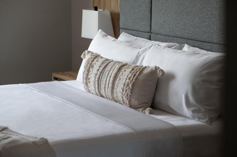 King Room image 4