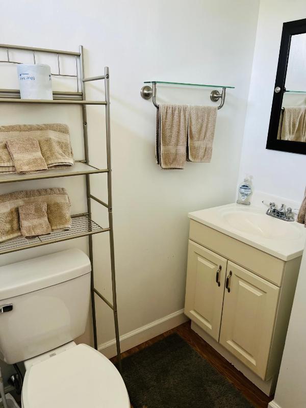 Deluxe Double Room with Balcony image 3