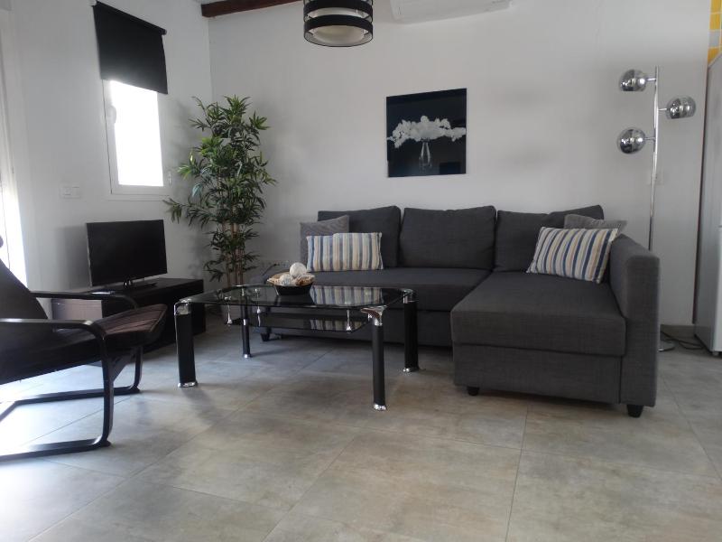 Málaga Apartamentos - Nuño Gómez 24 - image 2