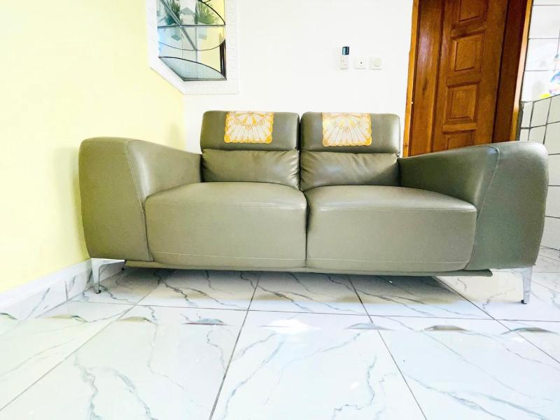 1Bed Studio Sleeps 2 - Wifi Parking - image 11