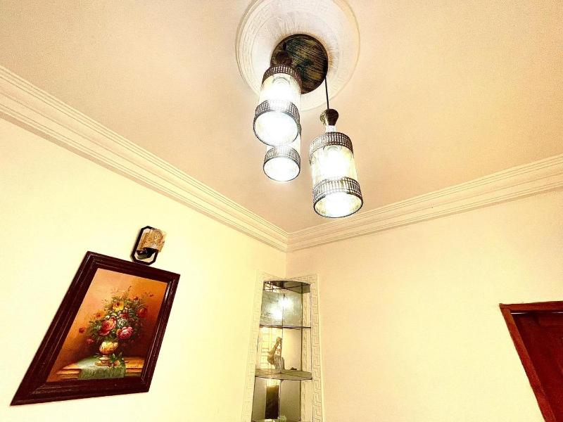 1Bed Studio Sleeps 2 - Wifi Parking - image 10