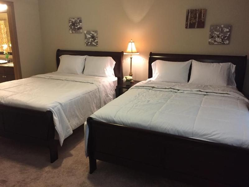 Two-Bedroom Apartment image 3