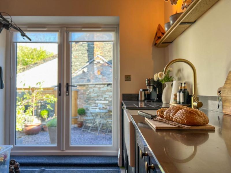 Anley Cottage with garden and private parking in Keswick - image 6