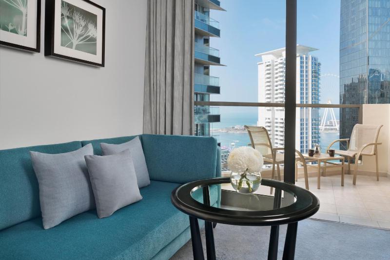 Deluxe King Partial Sea View with Balcony image 2