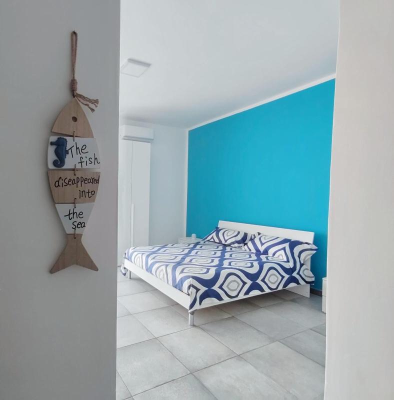 Perla blu Salento Images