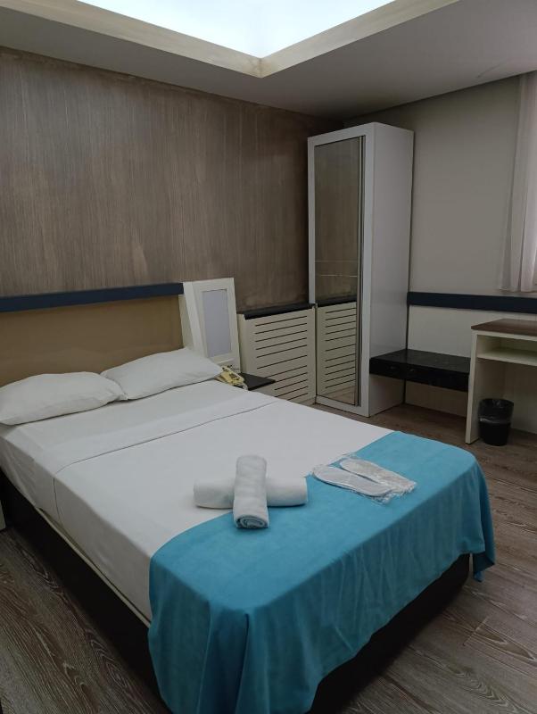 Economy Double Room image 2