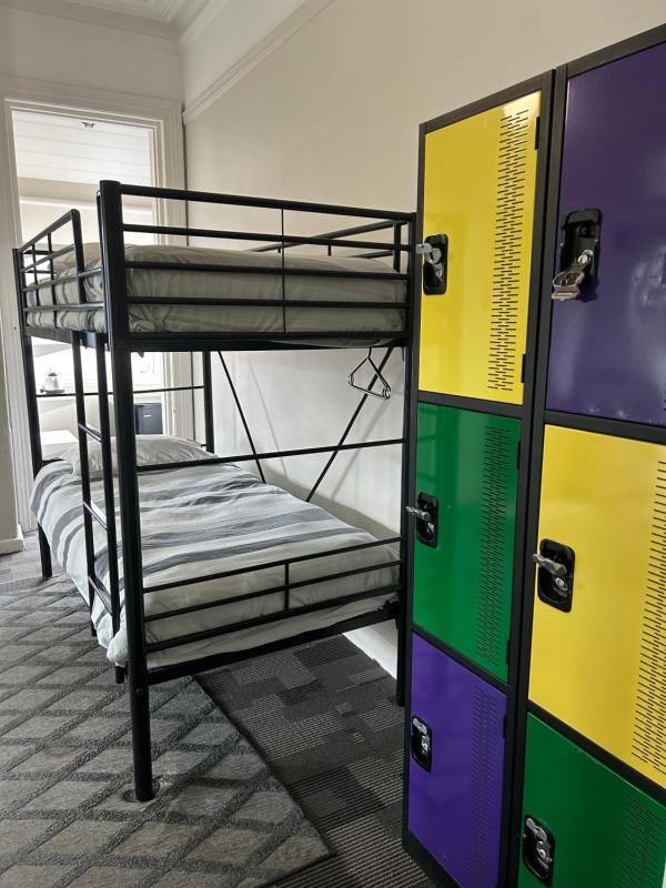 Bed in 6-Bed Female Dormitory Room with Private Bathroom image 2