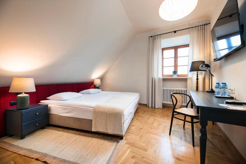 EASY RENT Apartments- Fontana Boutique - image 23