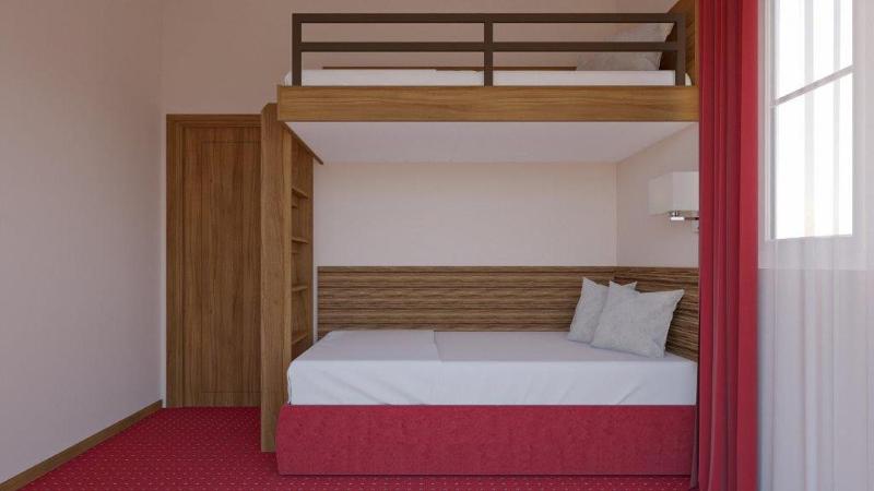 Quadruple Room image 3