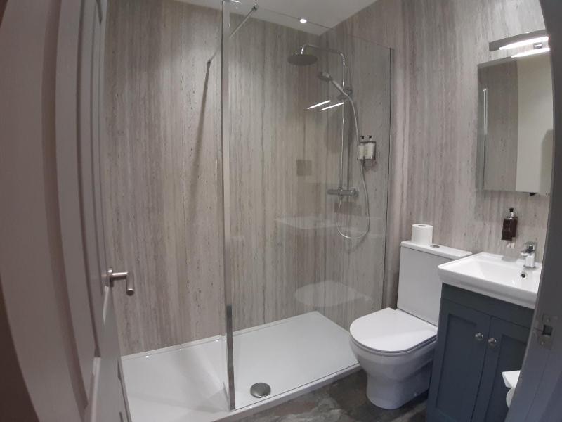 Double Room image 2