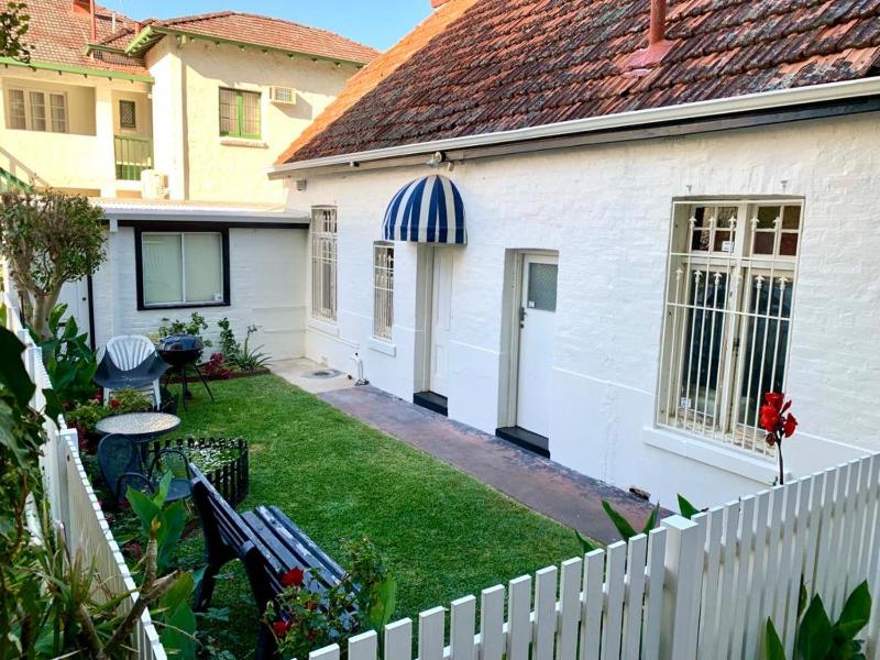 Charming Federation style home minutes from CBD - image 7