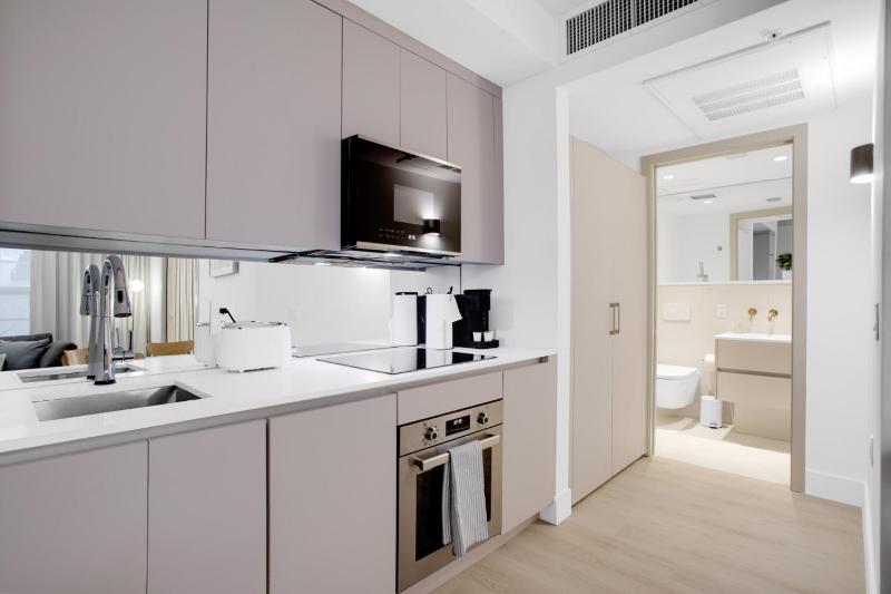 Vonder Miami Beach - Unit 7 - image 14