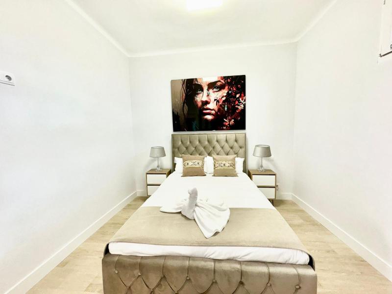Salamanca Apartment Mid-stay - image 16