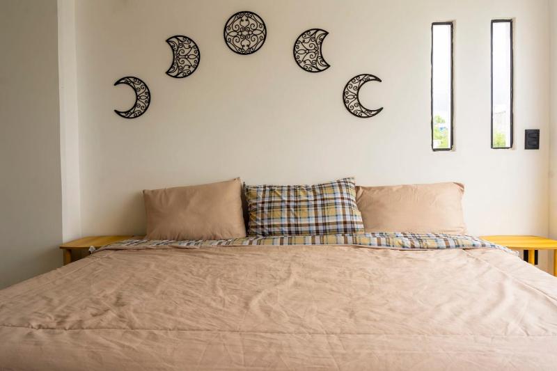 Acapulco Retreat with Bay Views & Amenities - image 22