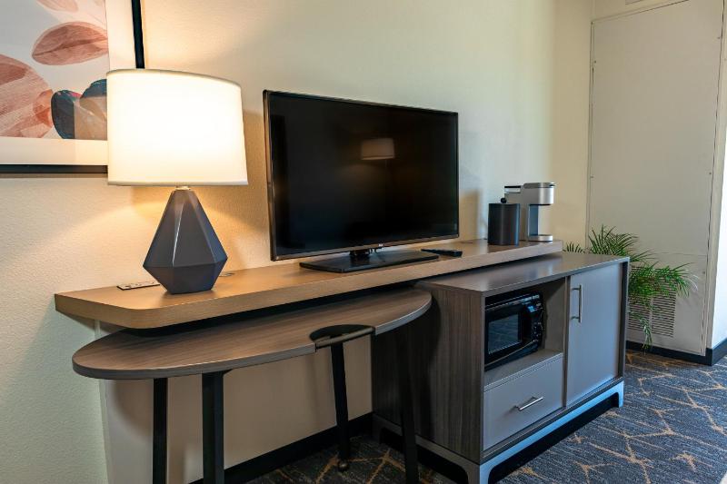 Standard Room image 1