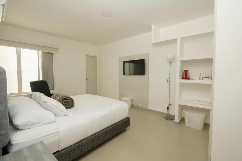 Hotel orange sanfernando - image 2