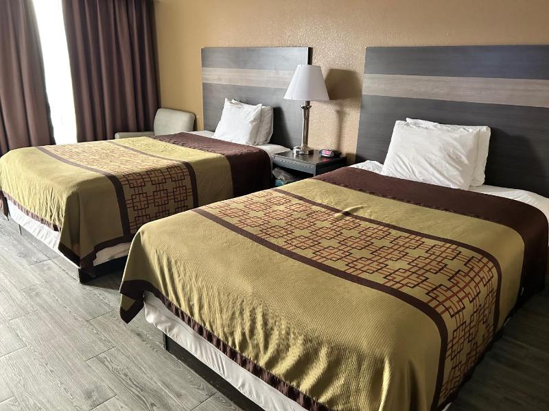 Double Room with Two Double Beds image 1