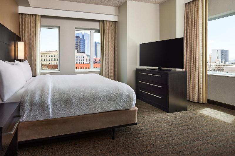Residence Inn by Marriott Denver City Center - image 27