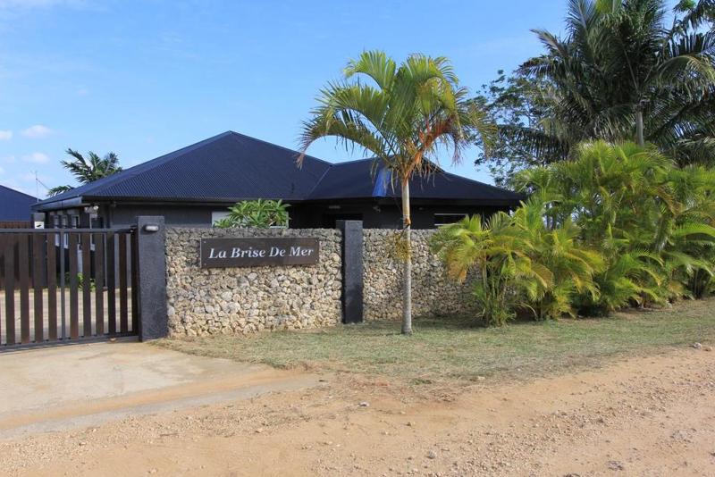 La Brise De Mer - 4 Bed Pool Stunning Views - image 11