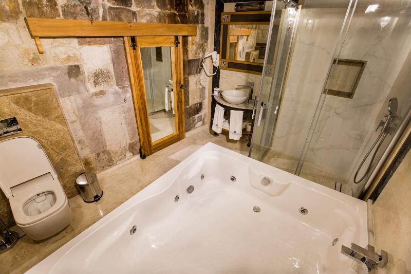 Comfort Suite image 2