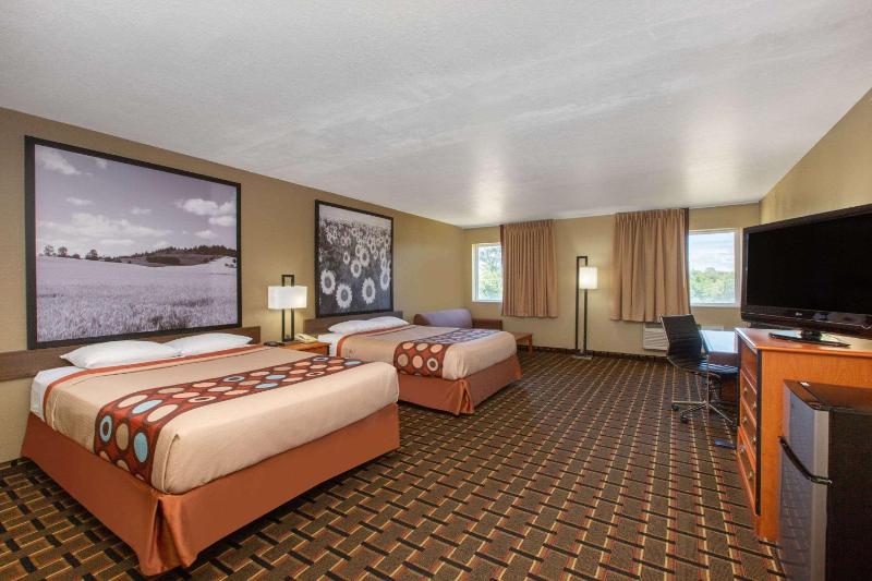 Studio Suite with Two Queen Beds - Non-Smoking image 1