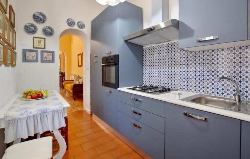3 Bedroom Cozy Home In Viareggio - image 5