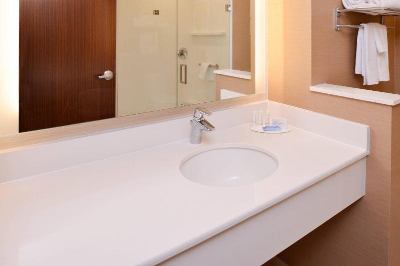 King Room image 2