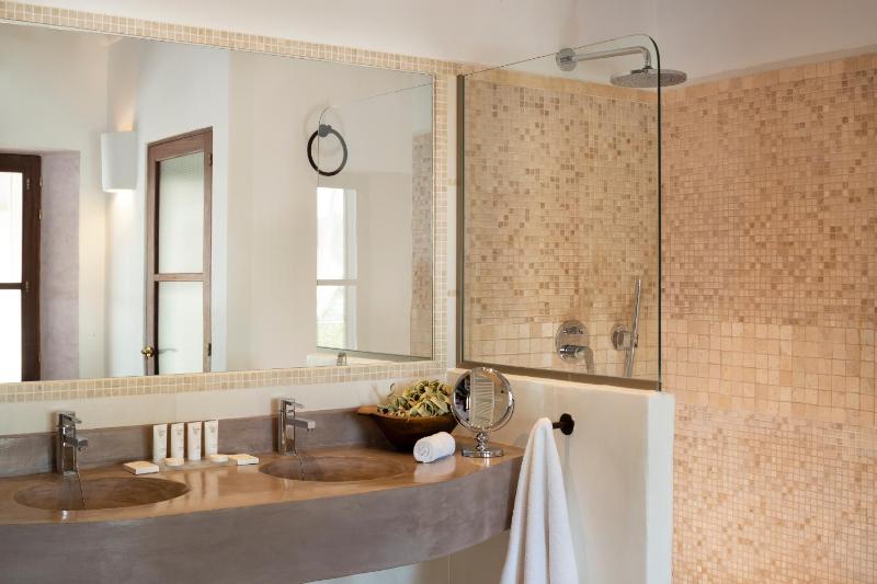 Superior Double Room image 2