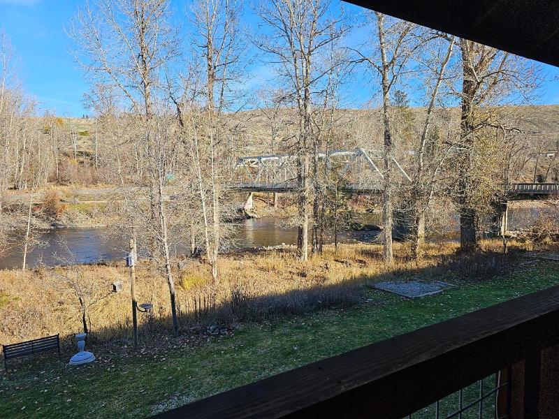 River Front One Bedroom Suite image 2